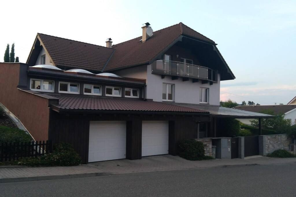 Apartment Dum S Vyhledem